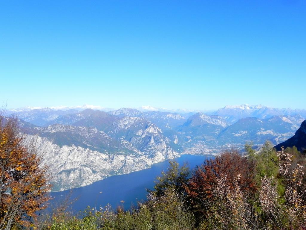 ホテル Rifugio Monte Baldo アーヴィオ エクステリア 写真